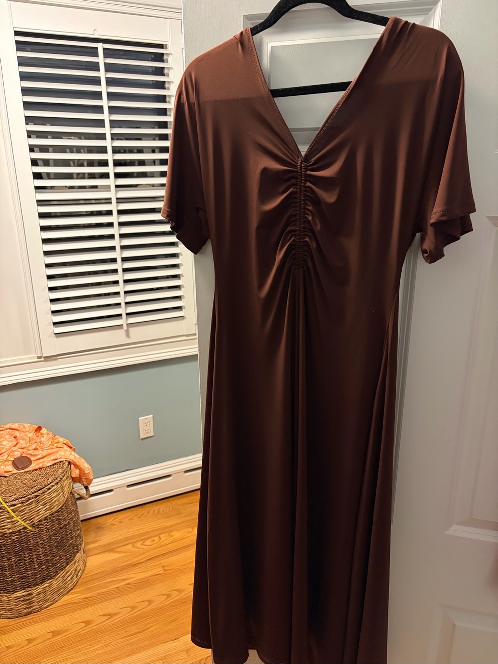 Boston Proper Brown Ruched V-Neck Midi Dress